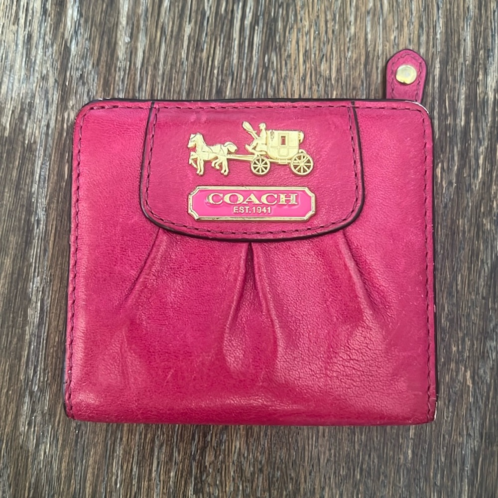 Compact Designer Wallet